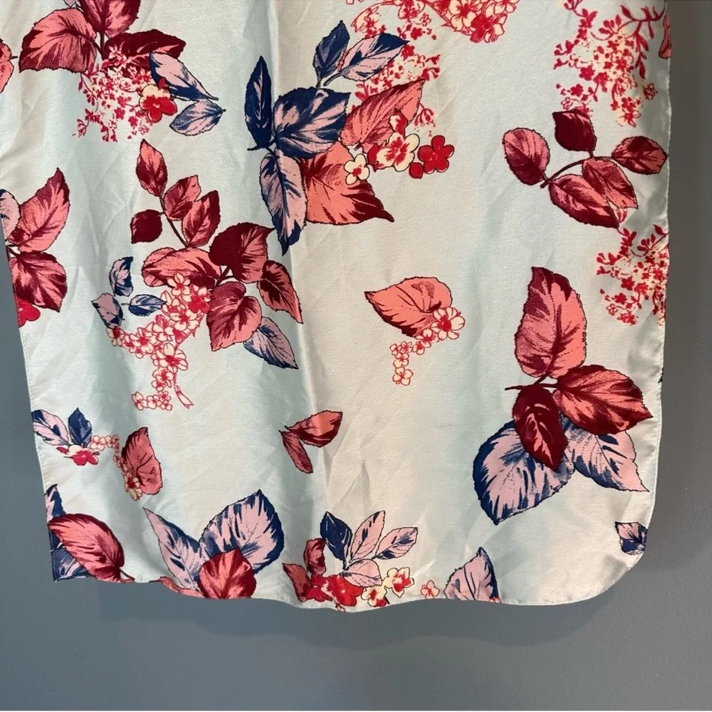 Bershka Silky Square Scarf in Blue/Red/Pink Floral Print